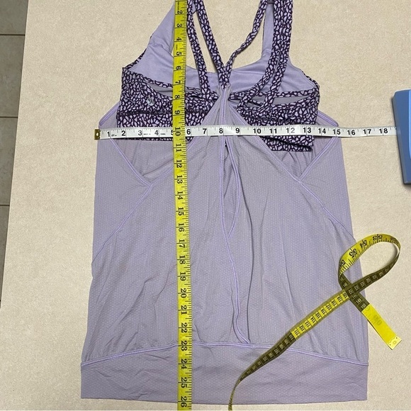 Lululemon Tank Top Women’s Size 6 Nouveau Limits Tank Top Lilac workout top - Picture 9 of 13